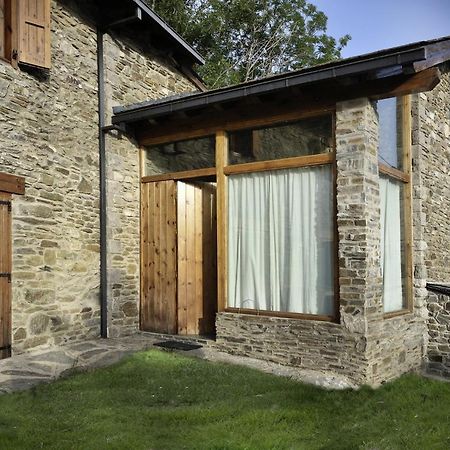 La Caseta De Queixans Con Chimenea Puigcerdà Eksteriør billede